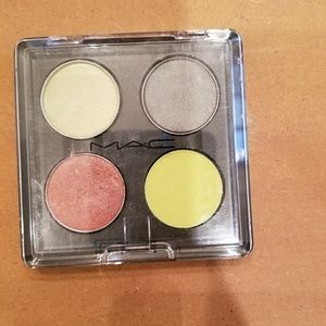 MAC Eyeshadow Palette